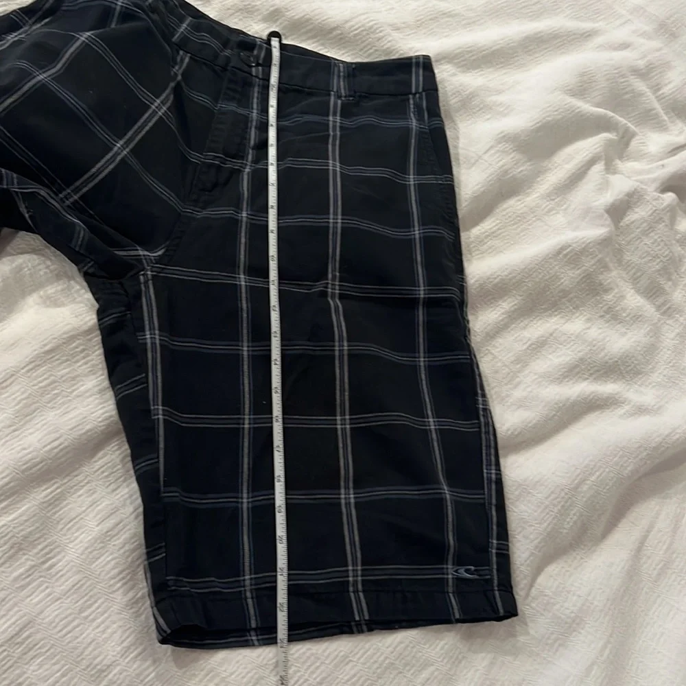 O’Neill vintage 90s plaid shorts.
